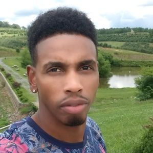 Meet your Posher, Chuck